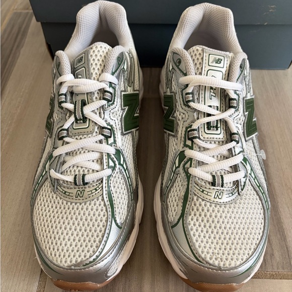 Women's New Balance 740 Shoes Sneakers - Grey Green U740SF2 - Picture 6 of 16